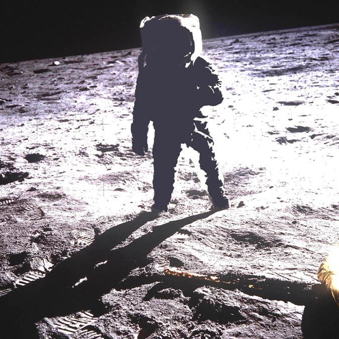 /dateien/gg4570,1248795554,Kopie von Kopie von Aldrin Apollo 11 a1e